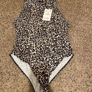 NWT! Zara leopard print bodysuit!